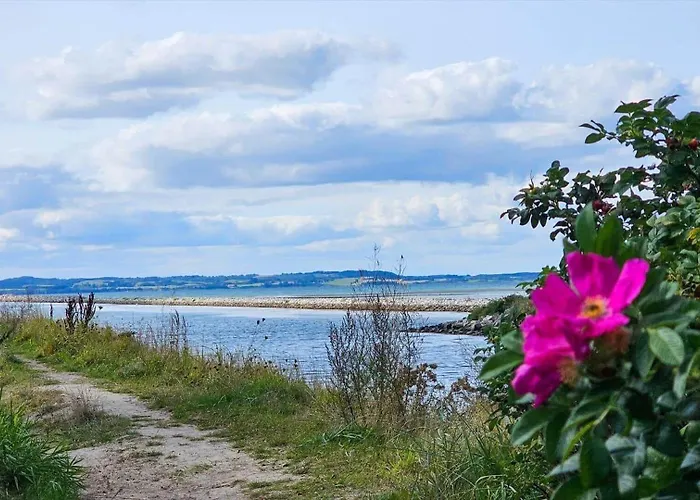 84101-ebeltoft-klokkegrund-8-b * Ebeltoft